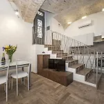 White flat Rione Monti